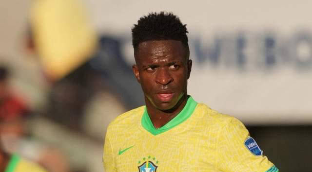 拉波尔特：我在曼城6年本可以赢得更多欧冠，至少3个也不为过