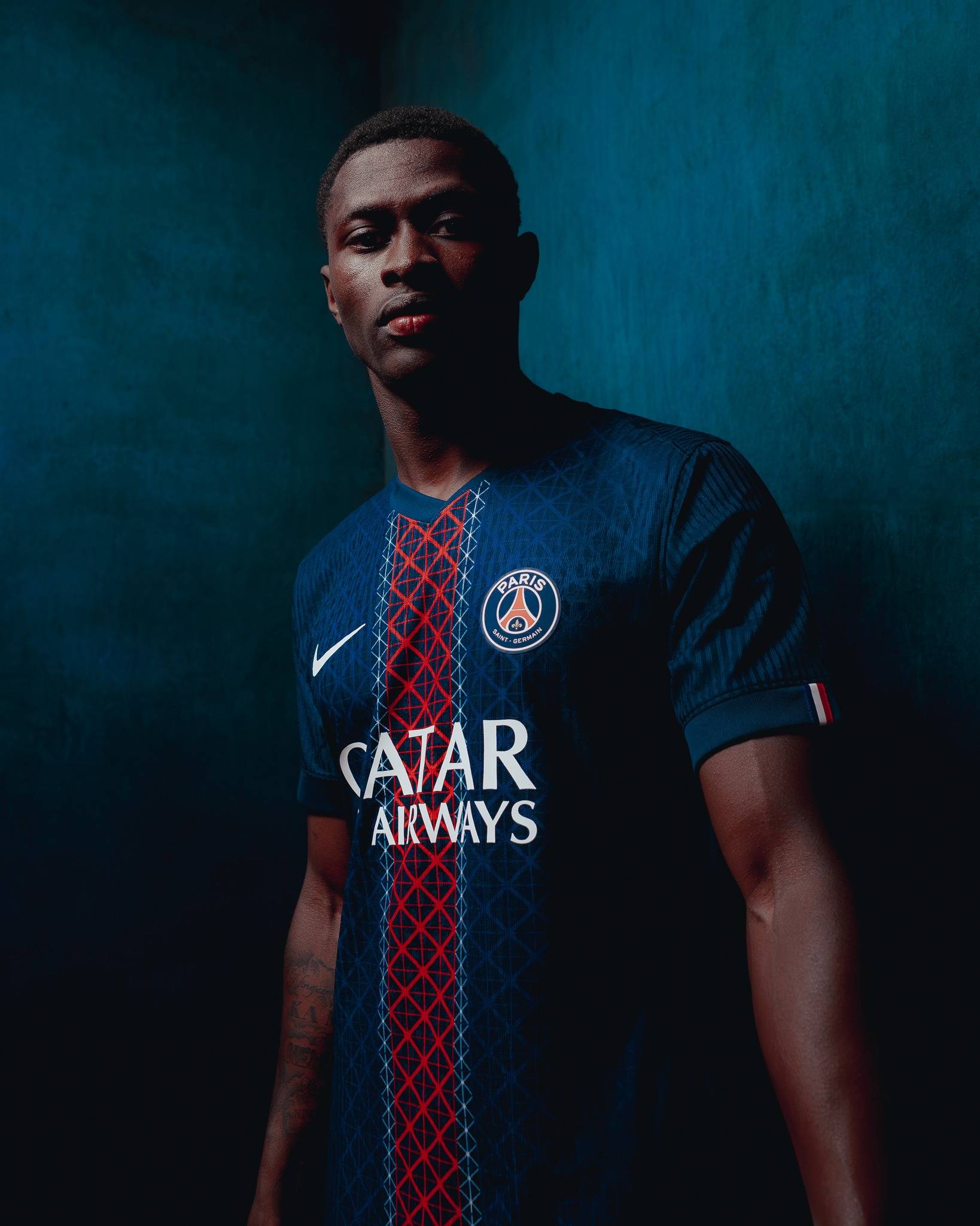 贝恩：扭转局面感谢艾萨克，关键时刻站出来因我只在乎赢球