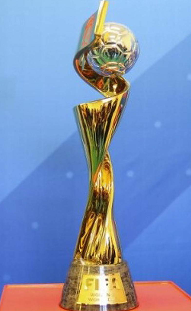 拉波尔塔：阿劳霍的红牌不公平，目前的困境会激励我们奋发